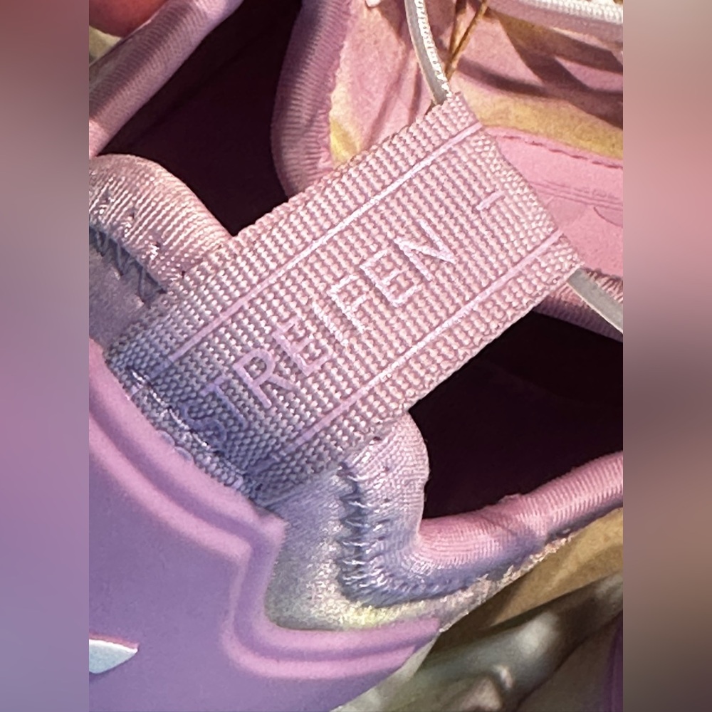 Adidas NMD_R1 Pastel Pink Tie Dye Fits Women’s 7 - 7.5 or Youth 6Y Big Girl NWT - Picture 9 of 12